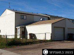 523 River Bend Dr, Mountain View, WY 82939