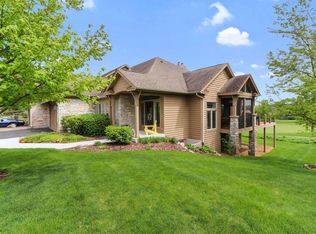 111 Terrace Dr #43-11B, Lake Geneva, WI 53147