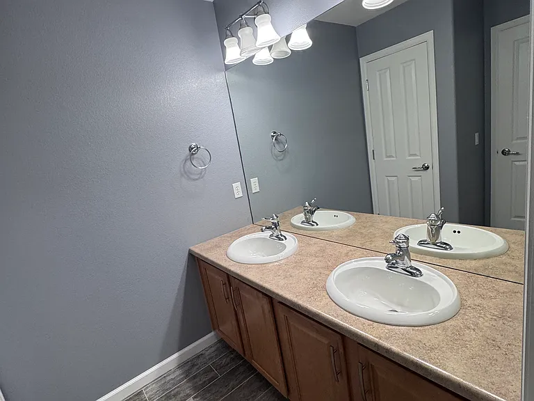 7062 Red Sand Grv — Photo 17