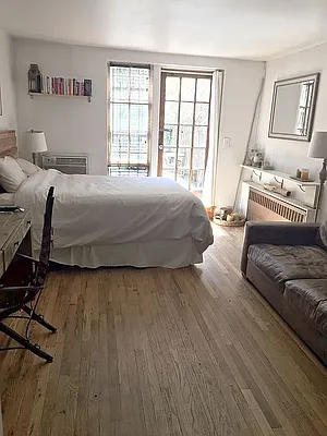 Rented by Buchbinder & Warren | media 15