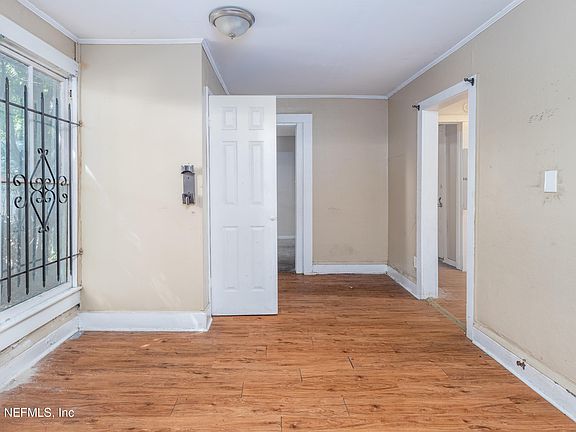 5th image of 6630 HOOPER Street