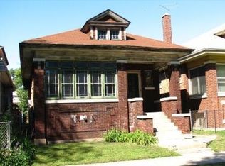 7538 S Ridgeland Ave, Chicago, IL 60649