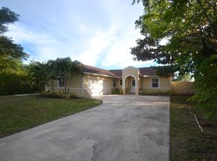 14952 SW 173rd Ter, Miami, FL 33187