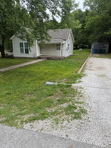 441 W Church St Photo 1