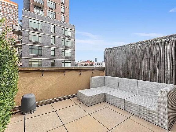 5th image of 240 51st Ave APT 3M