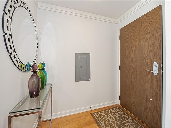 3rd image of 160 E Illinois St APT 2104