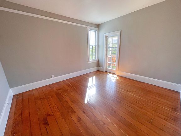 4th image of 1359 Guerrero St