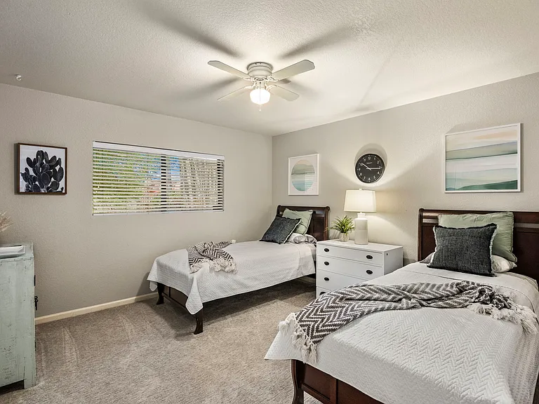 10608 E Arabian Park Dr — Photo 2