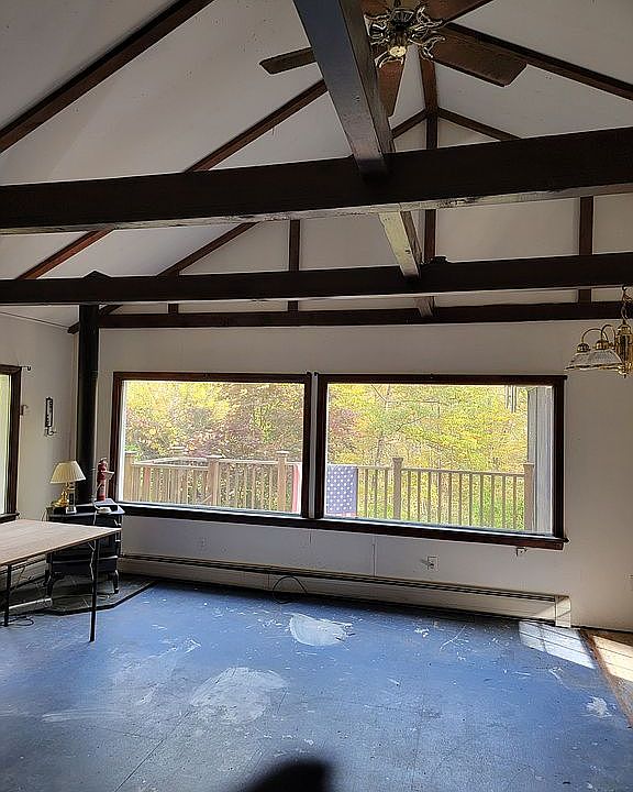 2nd image of 49 Tinker Hill Rd