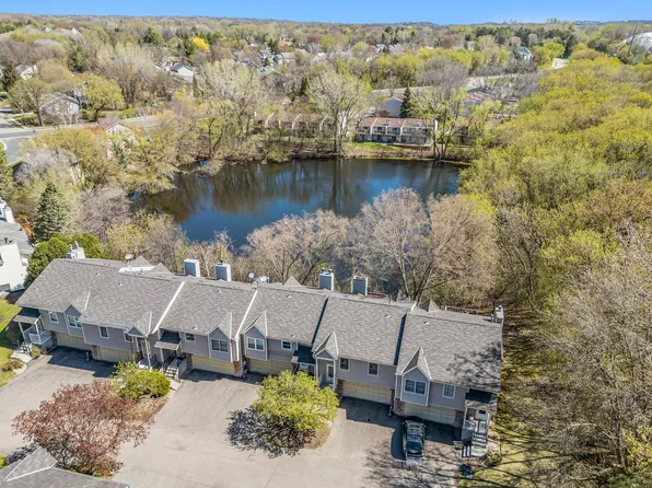 7247 Bren Ln, Eden Prairie, MN 55346