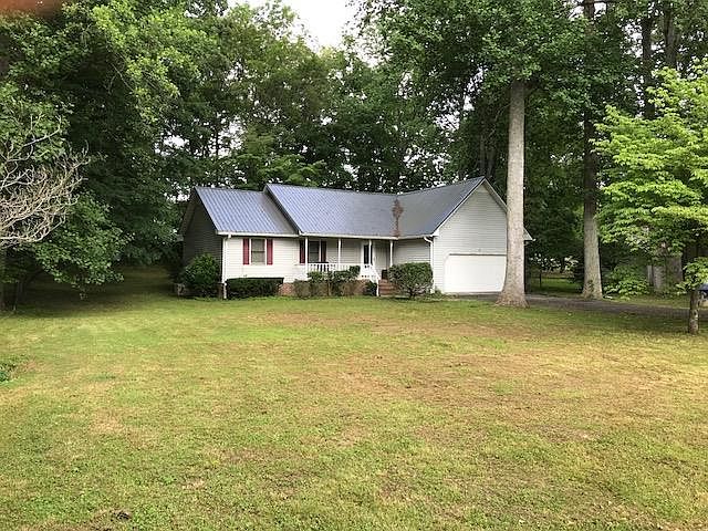 1st image of 40 Quail Hollow Dr