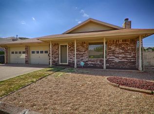 8313 Wood Duck Dr, Oklahoma City, OK 73132
