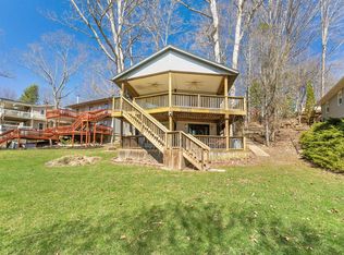 323 Greenacre Dr, Howard, OH 43028
