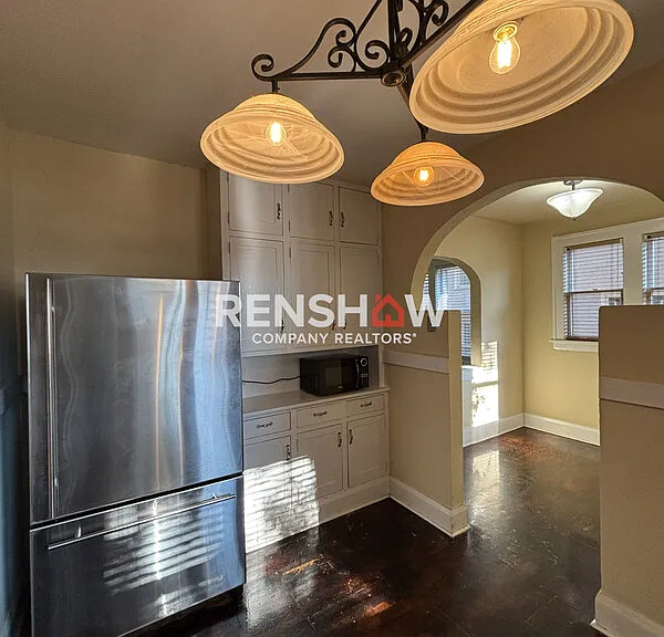 662 S McLean Blvd — Photo 11