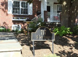 717 S Ivy St, Arlington, VA 22204