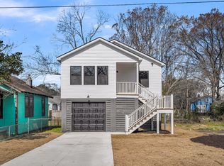 1922 Redwood St, North Charleston, SC 29405