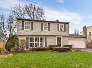 1127 Casa Solana Dr, Wheaton, IL 60189