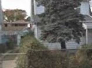 9918 193rd St, Jamaica, NY 11423