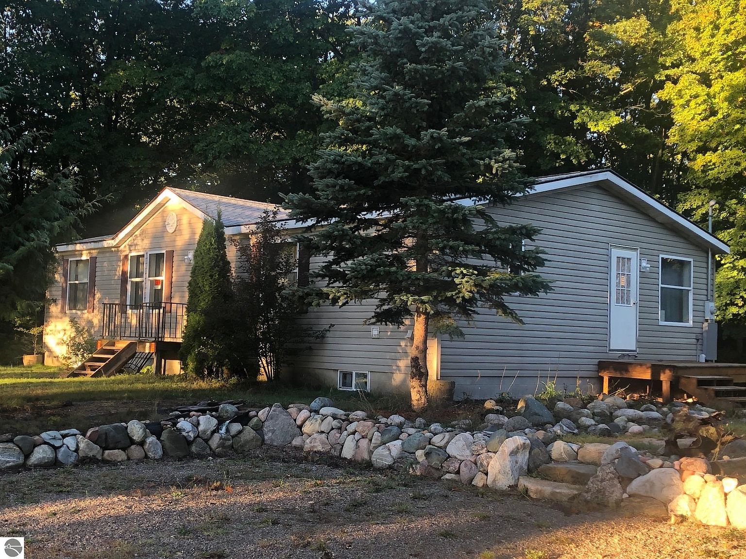 8054 Marilla Rd, Copemish, MI 49625 Zillow