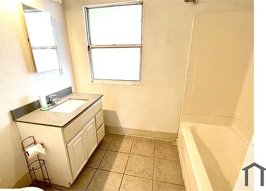 3216 Hurley Way — Photo 27