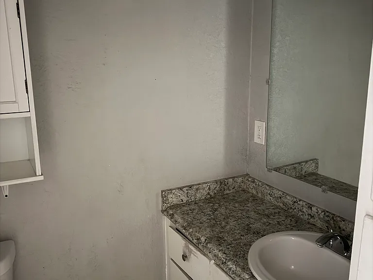 700 McCoy Ct #36 — Photo 9