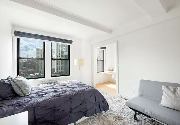 5th image of 308 E 79th St #13/14L