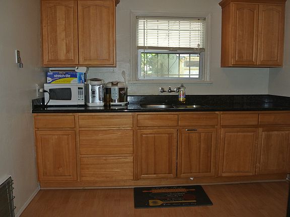 4th image of 5210 Columbia Dr S