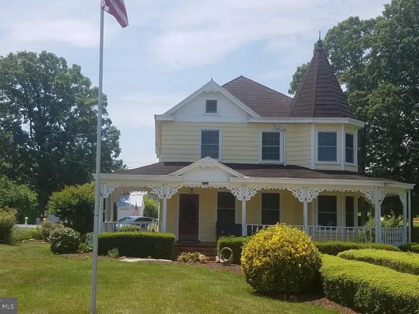 28335 Old Village Rd, Mechanicsville, MD 20659