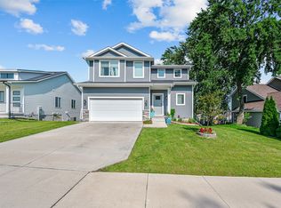 1600 E 17th St, Norwalk, IA 50211