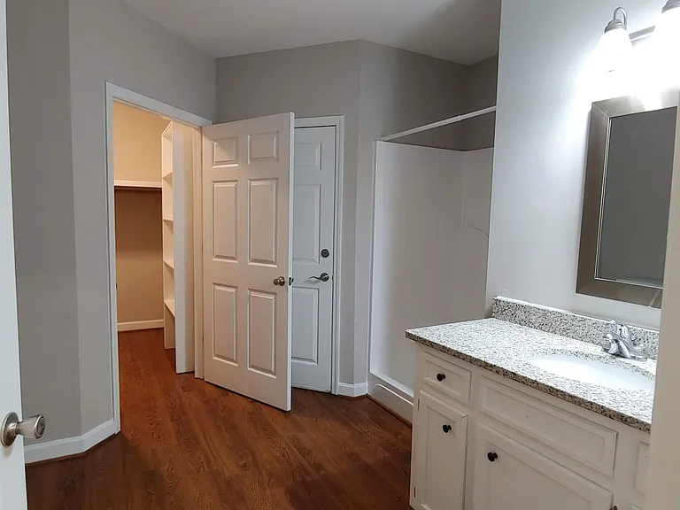 lexington garden apartments — Photo 4