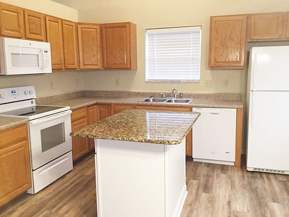 2nd image of 7690 Brunfield Dr