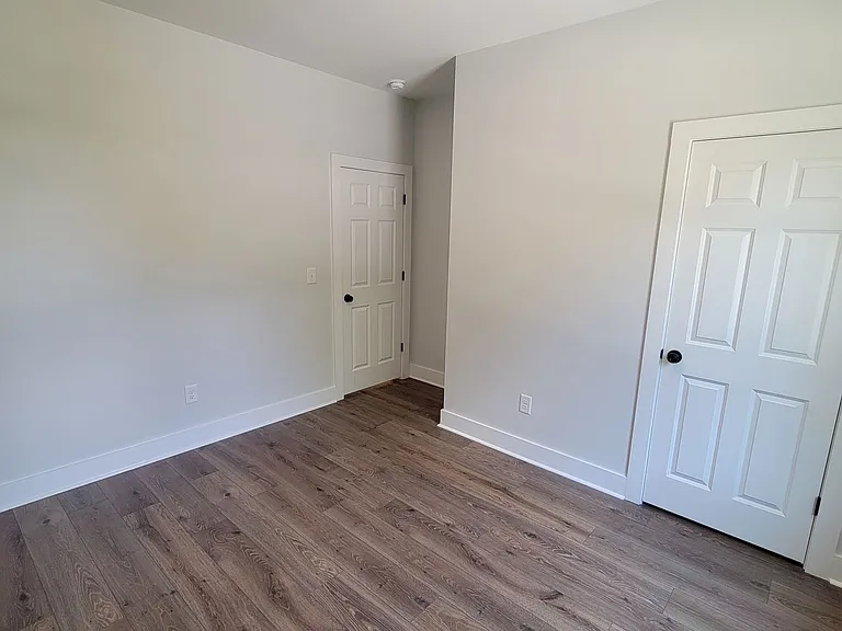 125 Ledbetter St #A — Photo 10