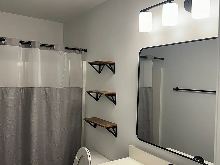 18467 Platinum Dr — Photo 5