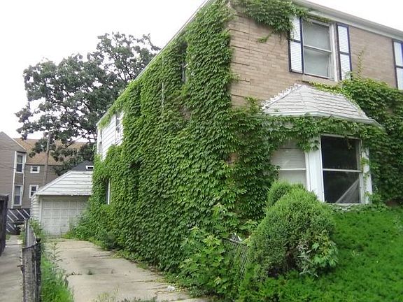 5th image of 6356 W Bloomingdale Ave
