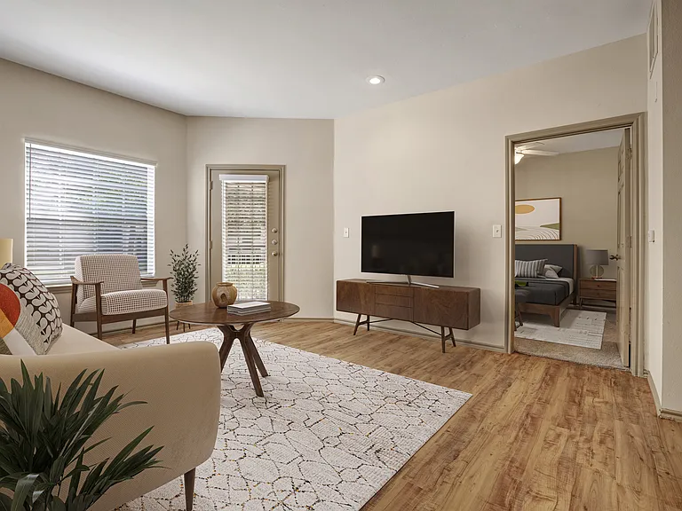 Elm Hollow Apartments — Photo 31
