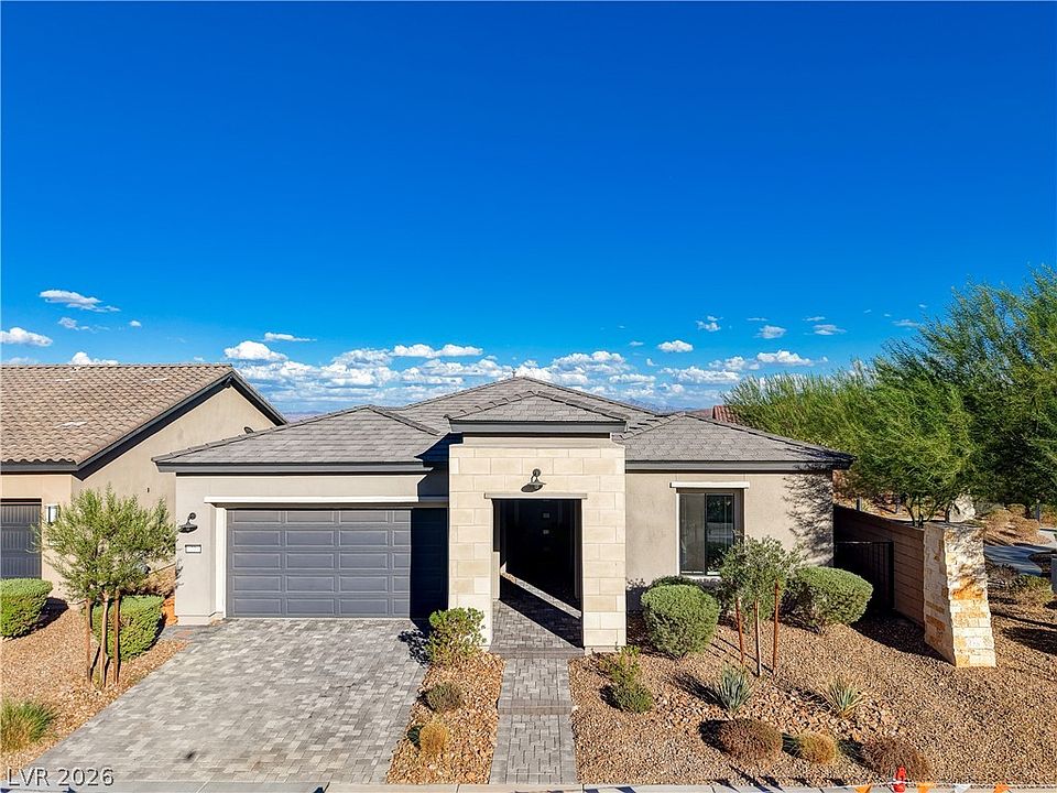 1st image of 22 Desert Ivy Ln
