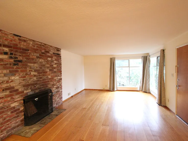 1717 La Loma Ave #3 — Photo 5