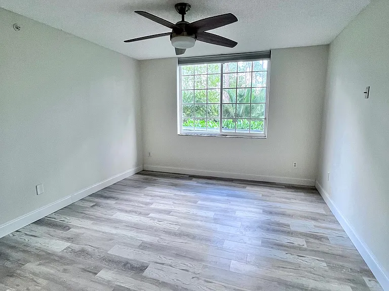 1220 Wildwood Lakes Blvd #108 — Photo 6
