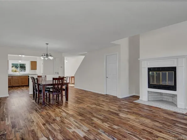 902 Sand Stone Drive #902, South Windsor, CT 06074