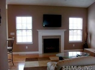 2130 Tuscany Ridge Ct, Maryville, IL 62062