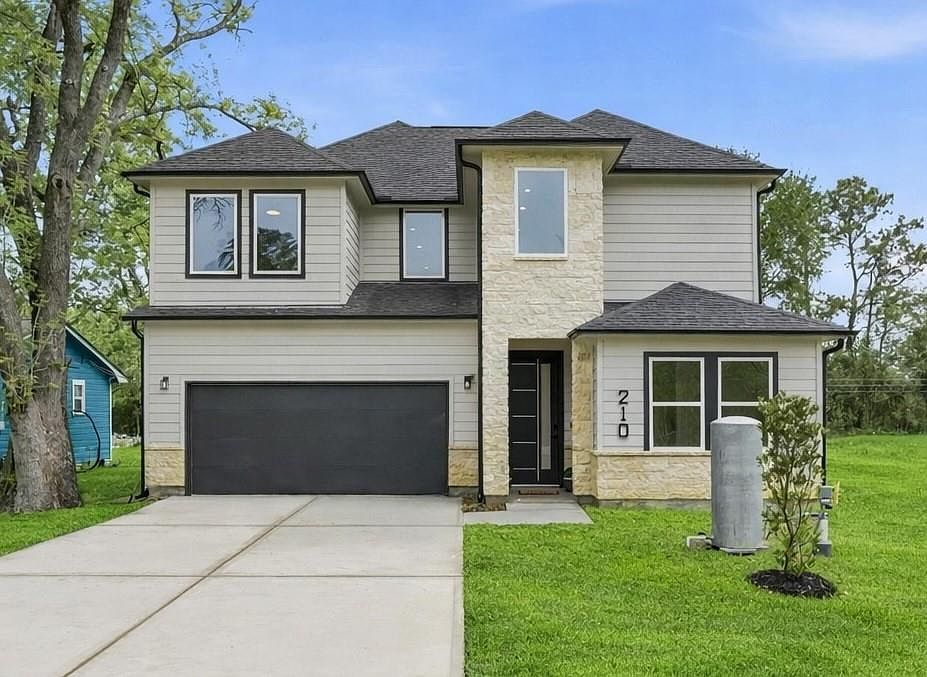 1st image of 210 Big Deer Dr