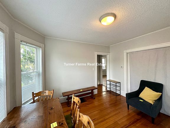 2nd image of 69 Raymond Ave #2Z