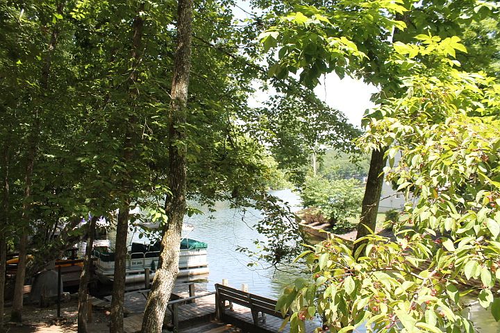 1st image of 259 Lakewood Dr