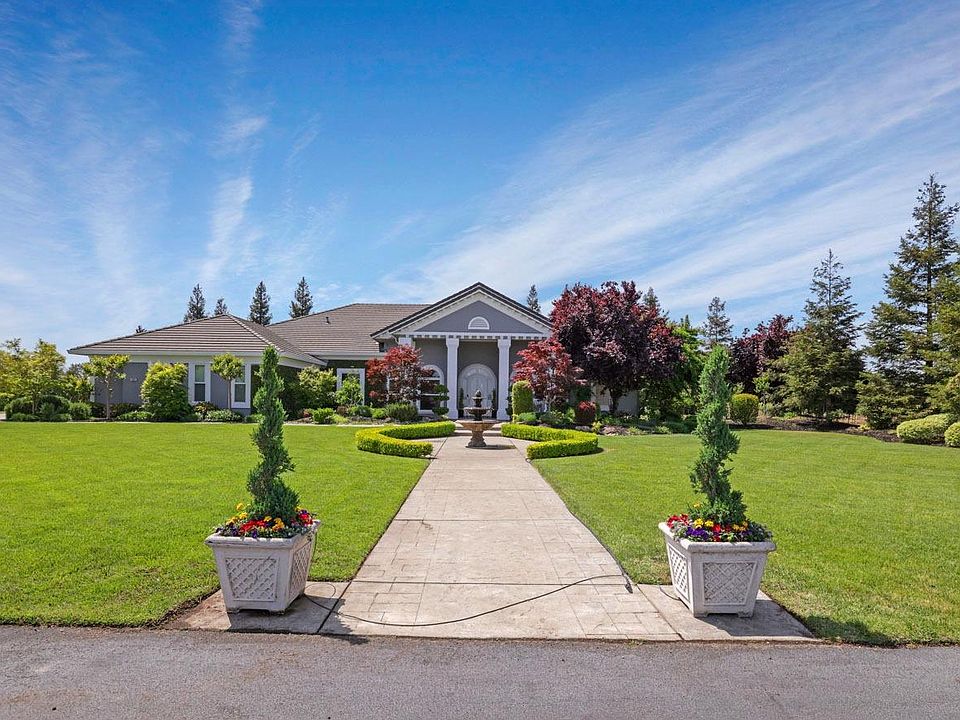 1st image of 17031 N Manor Ln