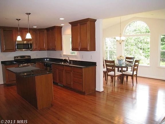 2nd image of 1794 Cedar Dr