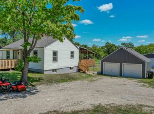 3524 SE California Ave, Topeka, KS 66605
