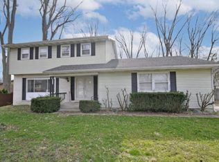 5710 Danbury Dr, South Bend, IN 46614