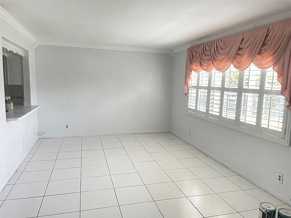 3rd image of 1775 SW 81st Way #6-32