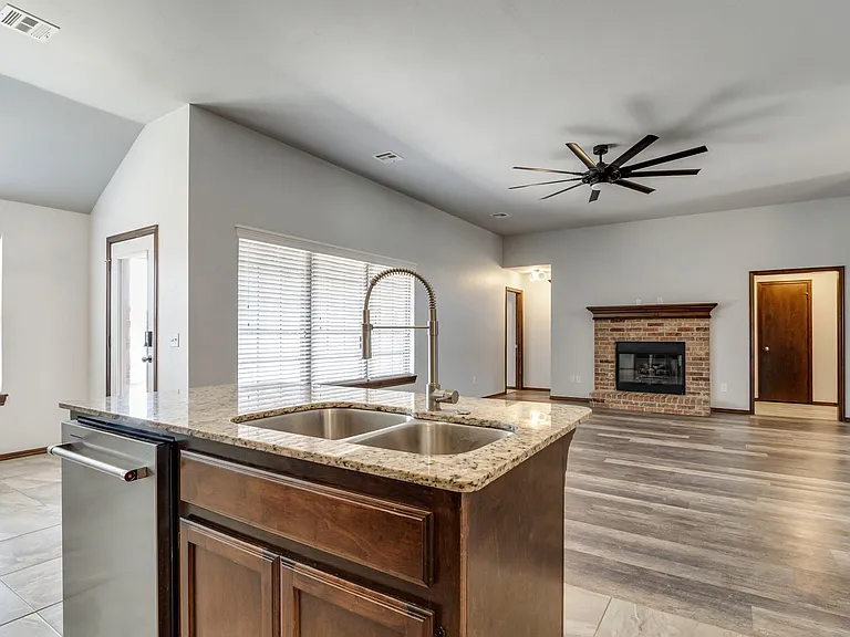 1174 Misty Ln NW — Photo 24