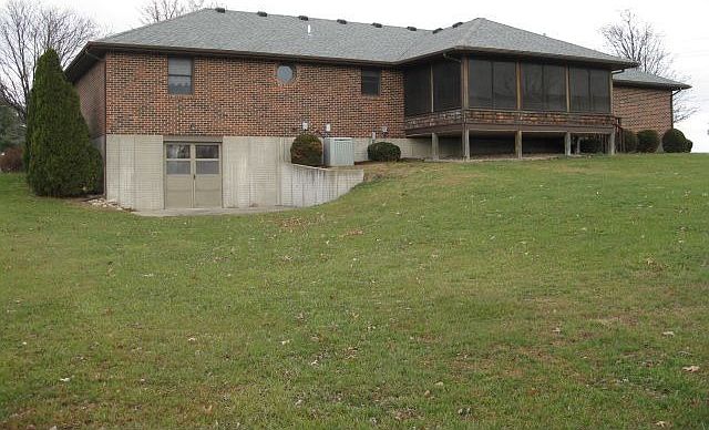 1st image of 806 Dale Dr